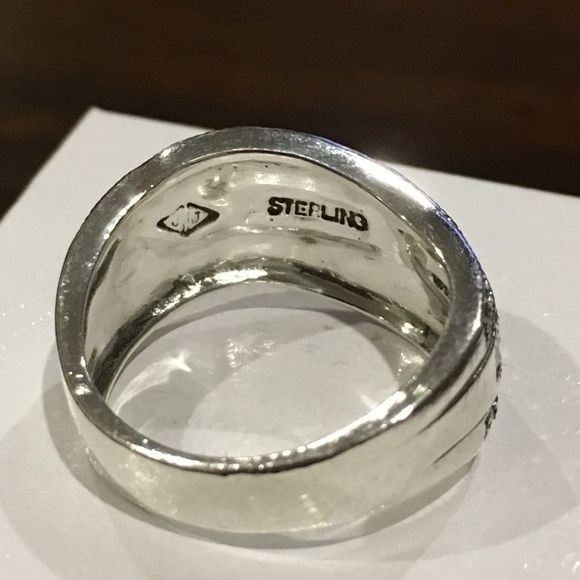 JUDITH JACK Marcasite Sterling Silver Ring Sz 8 - Picture 7 of 10